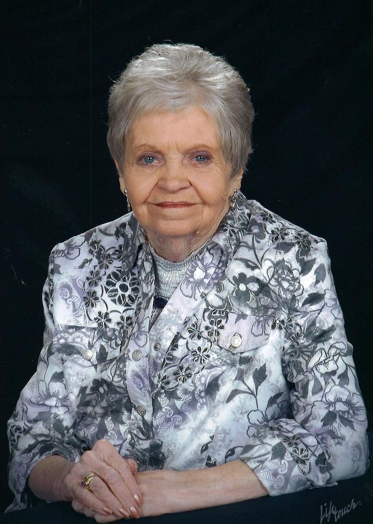 Eva Jo Huffines Howell Profile Photo