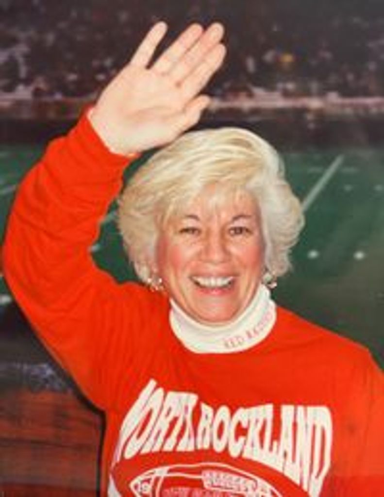 Carol Senatore Profile Photo