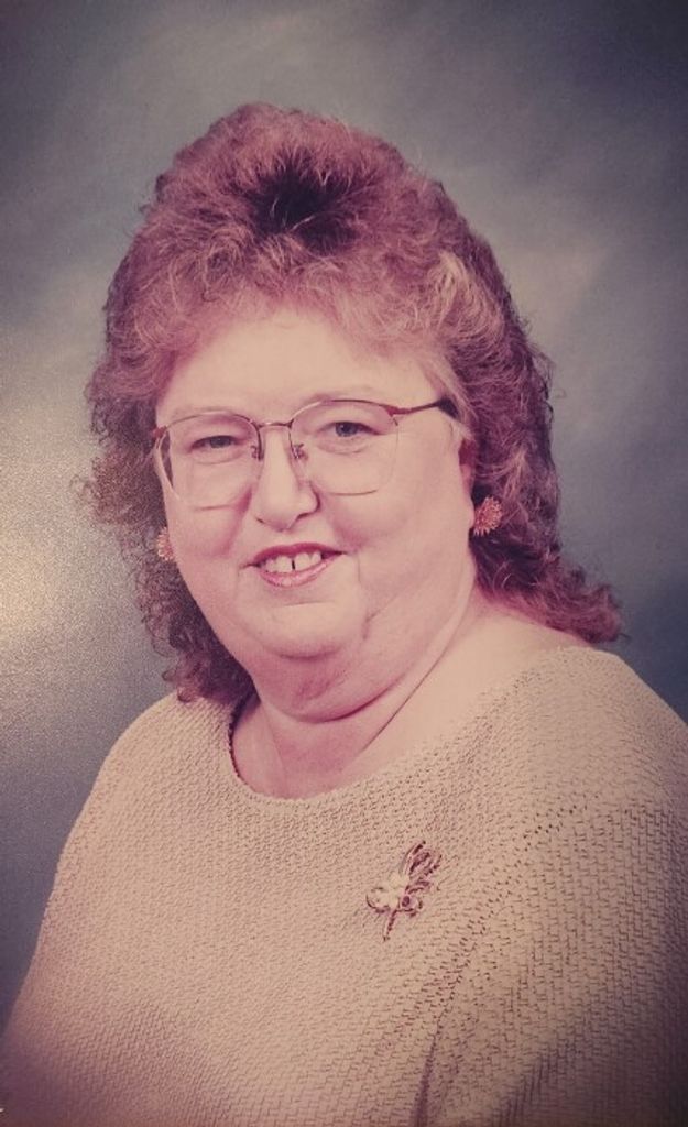 Carolyn (Collins)  Bailey