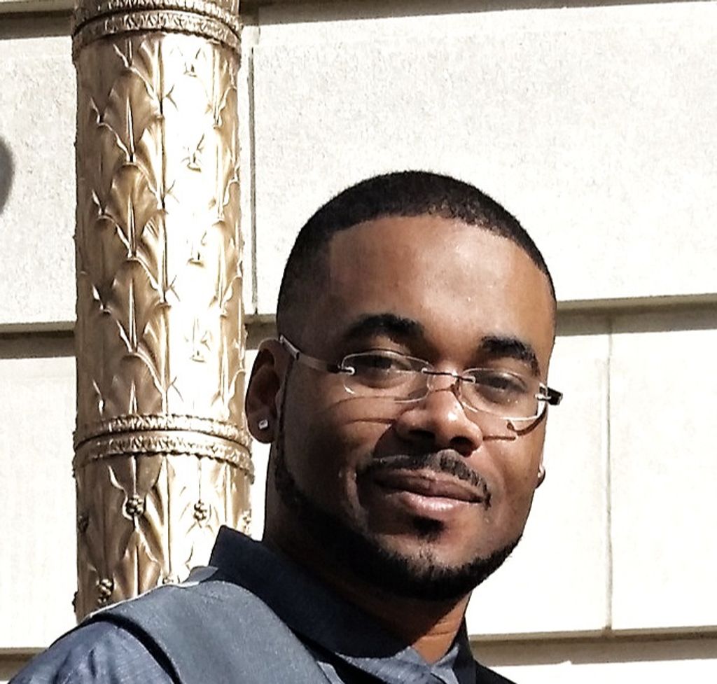 Cecil Michael Lastic Escalera