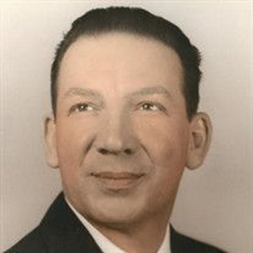 Lloyd C Hash Profile Photo