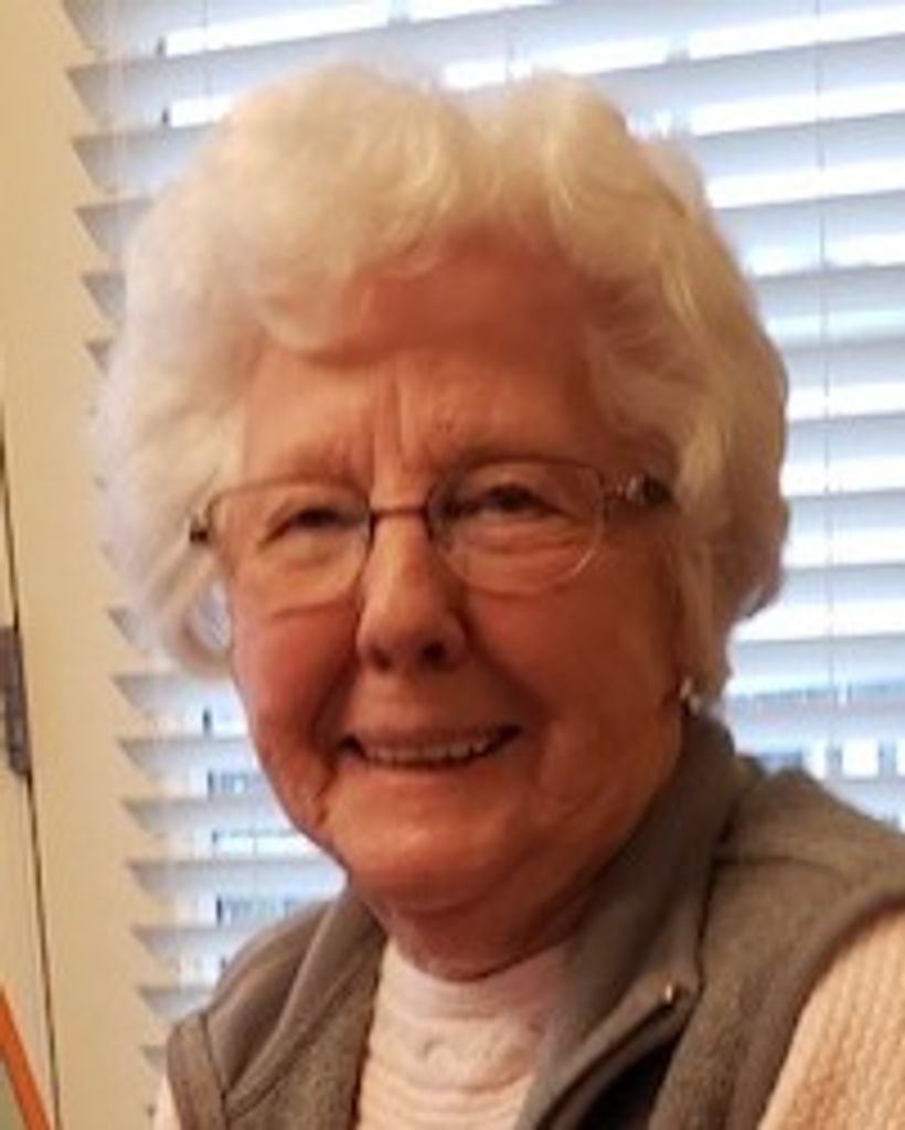 Lucille Rhodes Profile Photo