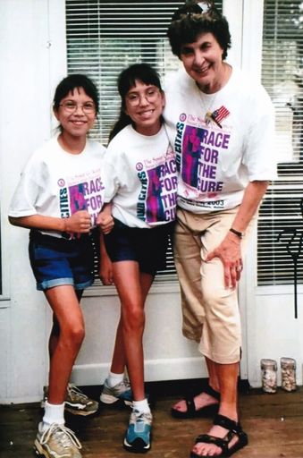 Linda Faye Lentz photo gallery thumbnail 43 of 44