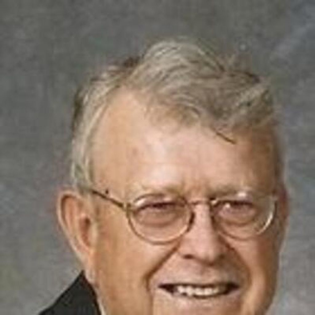 Robert G Freeburg
