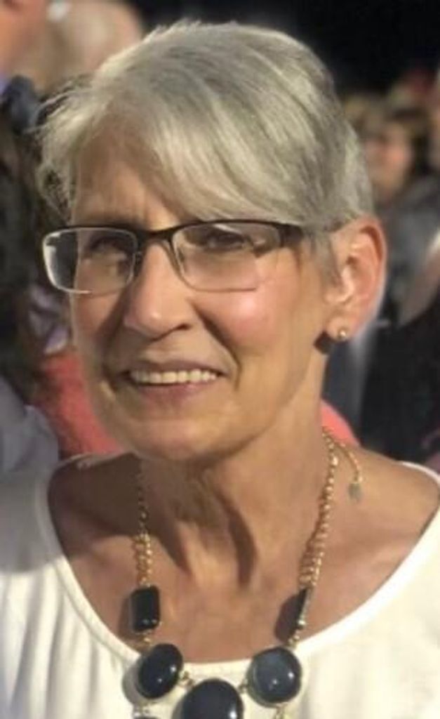 Candy Lou Lyons Profile Photo