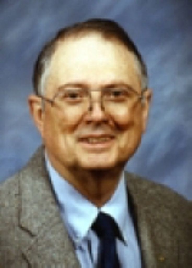 Robert E. (Bob) Daigle