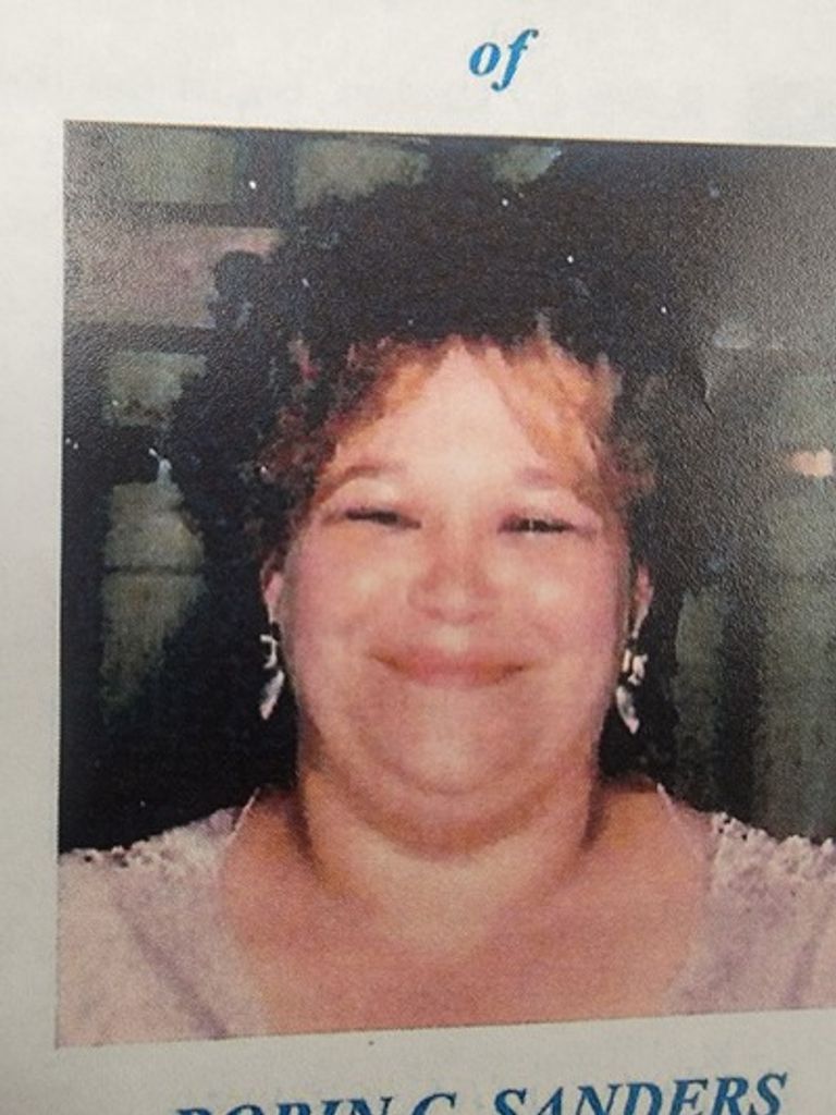 Robin Crystal Sanders Profile Photo