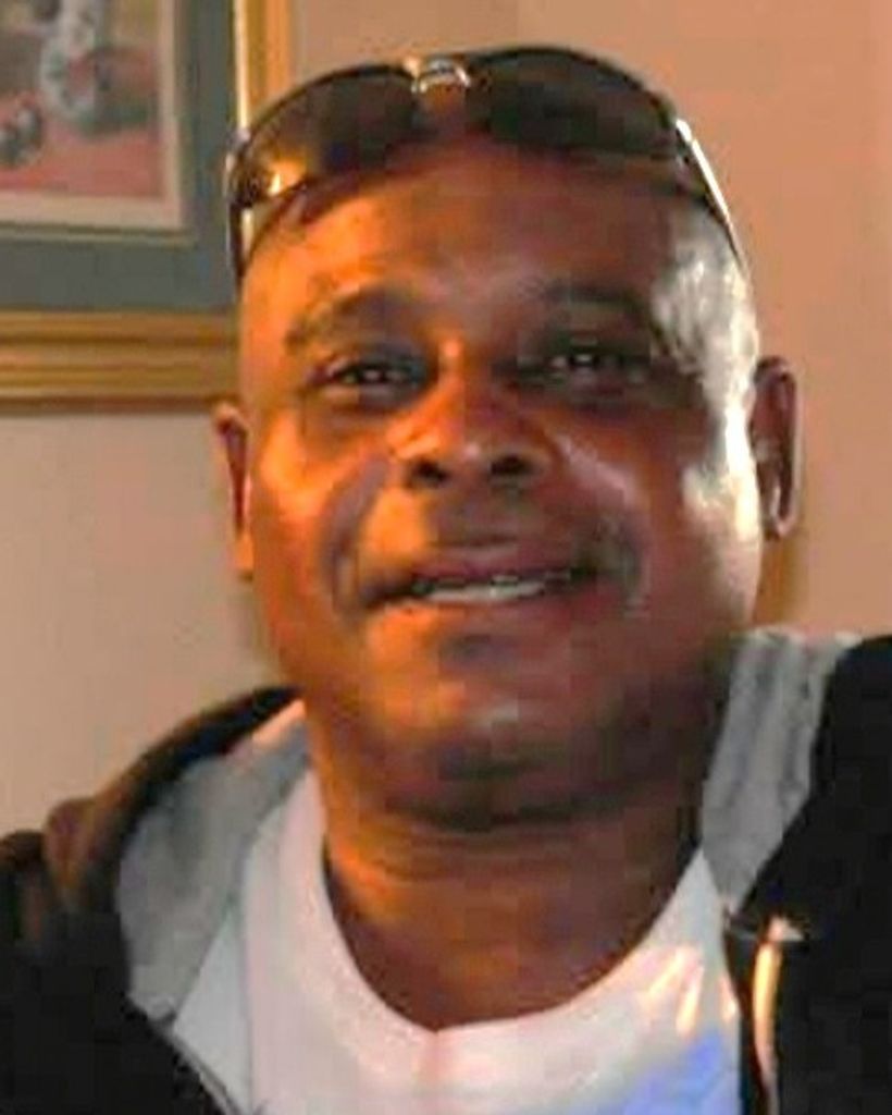 Bobby Ray May Profile Photo