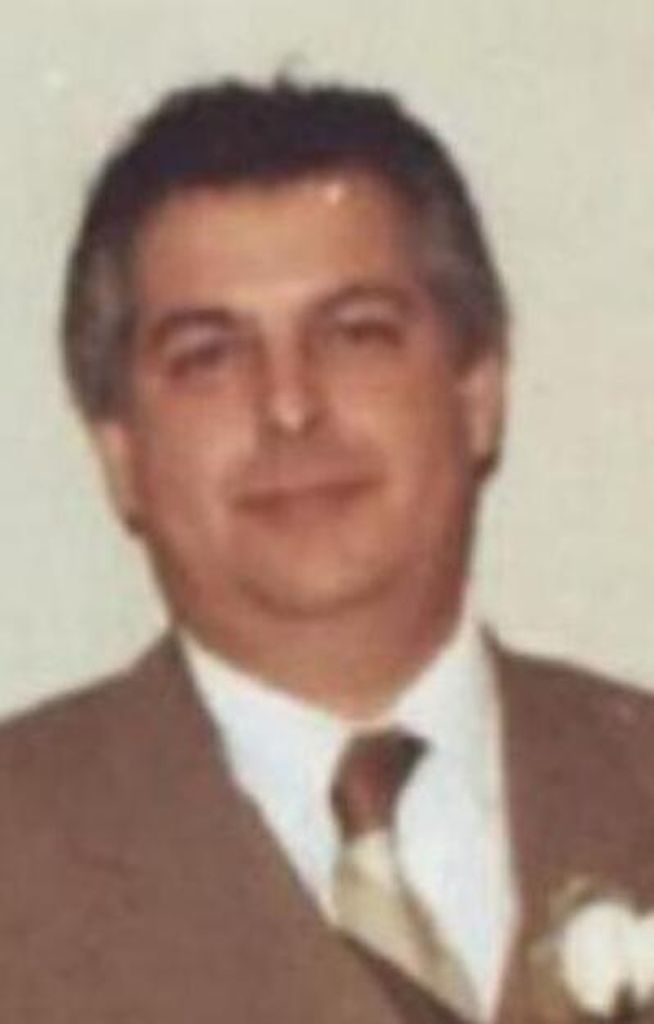 Michael John Trayer Profile Photo