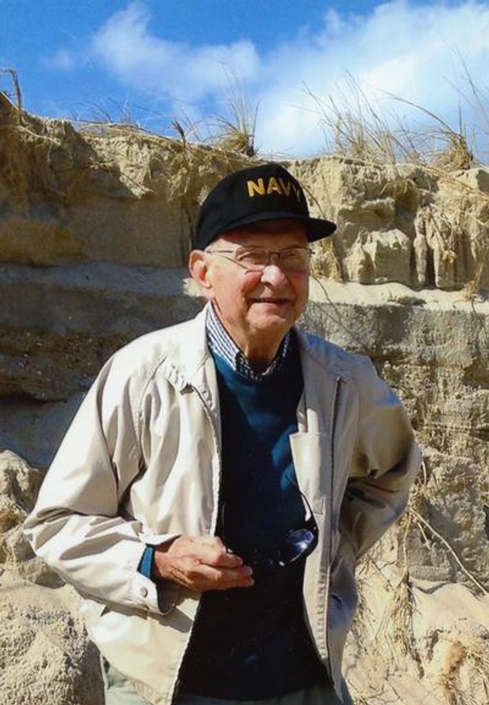 Dr. Herbert J. Mueller Profile Photo