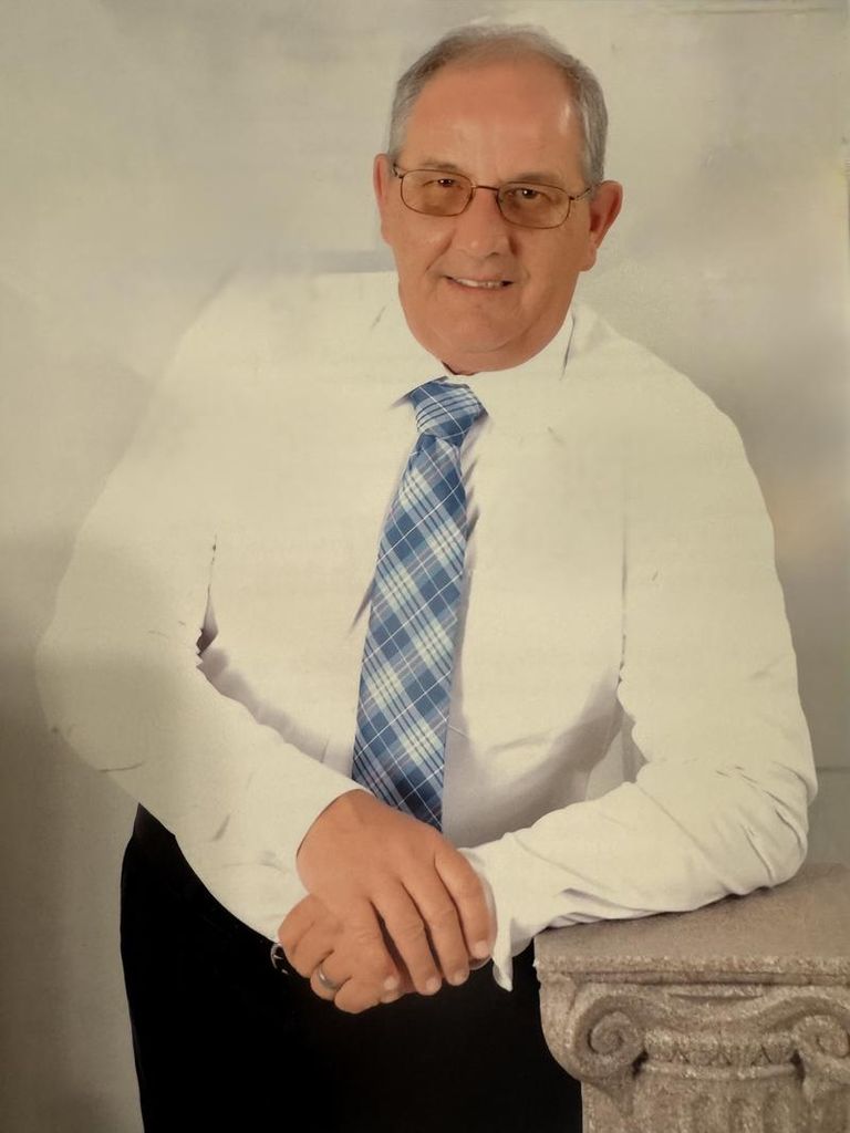 Billy Strong Profile Photo