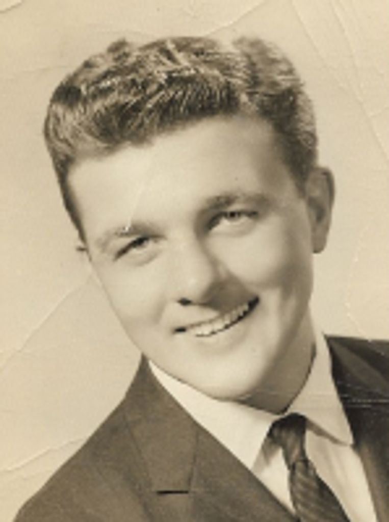 Charles Macgregor Profile Photo