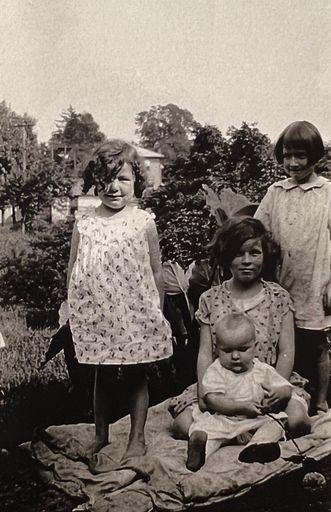 Rose (Goff)  Howard photo gallery thumbnail 11 of 63