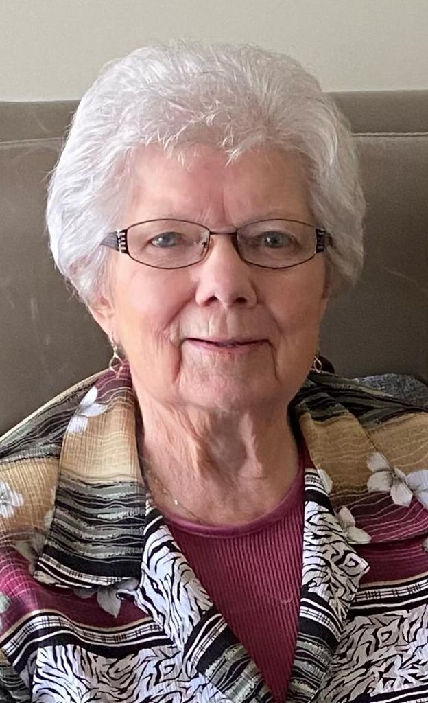 Lydia Hanson Profile Photo