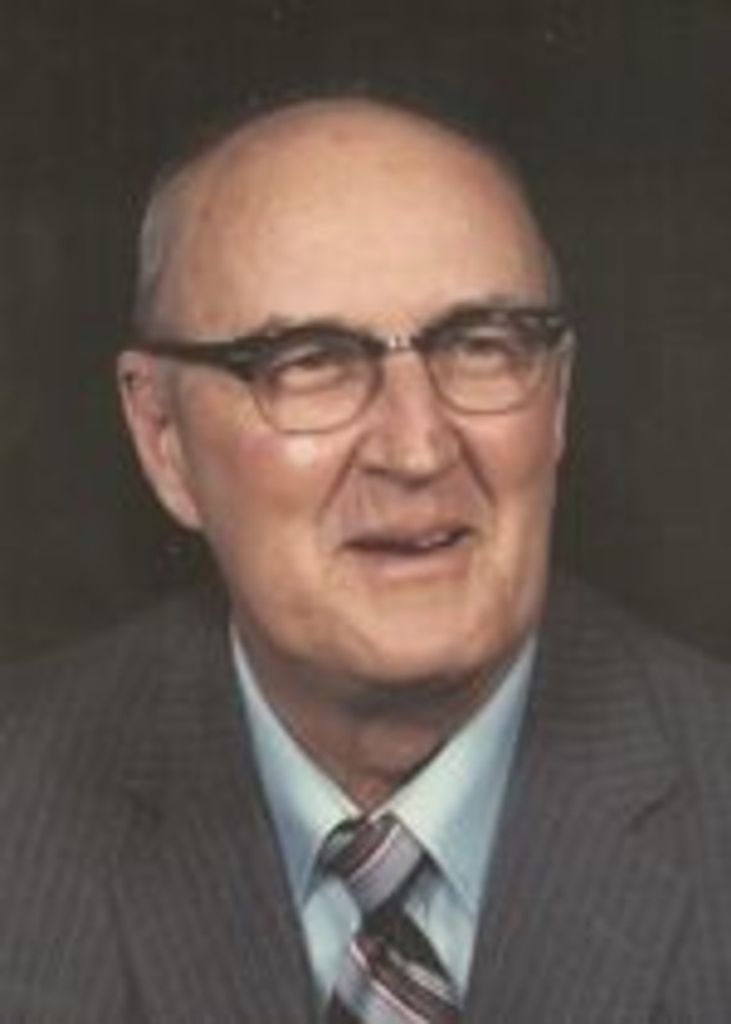 Tom B. Lee Jr.