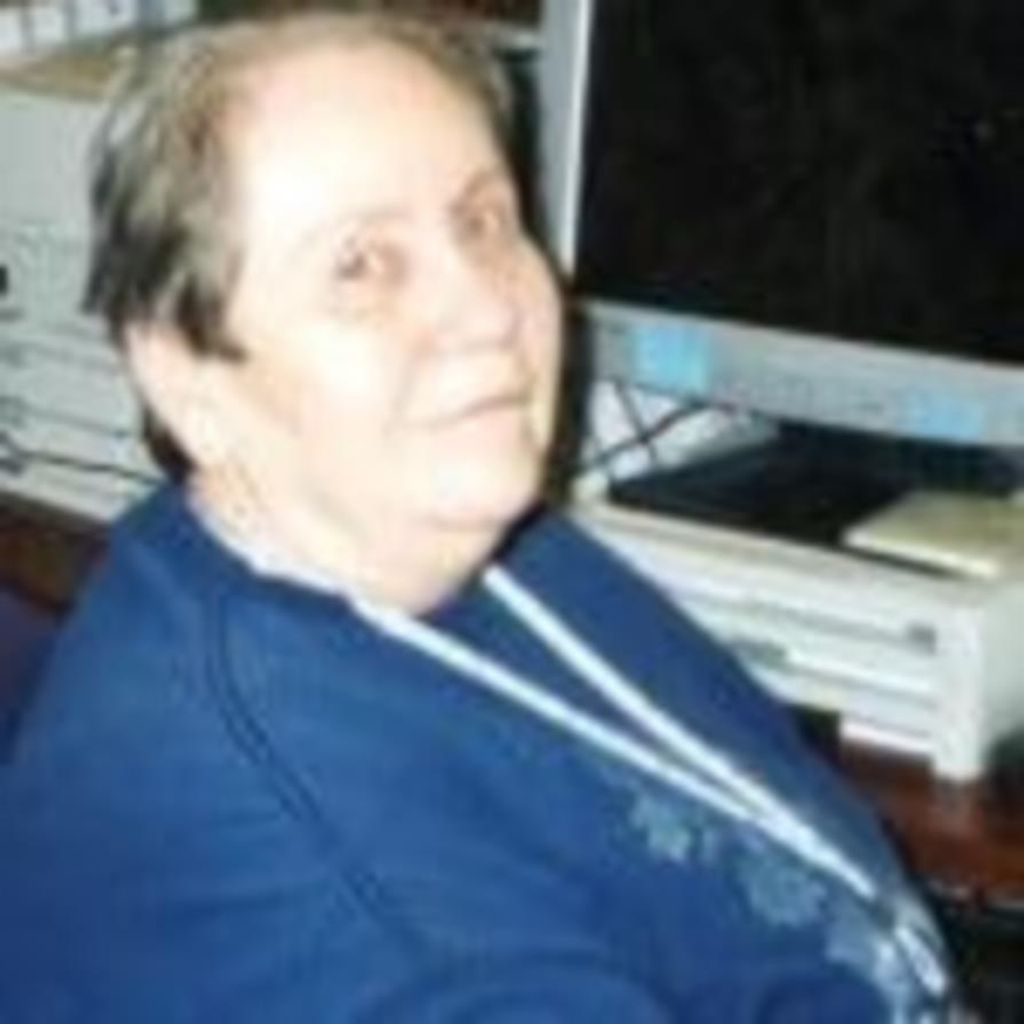 Evelyn "Annie" Hahn