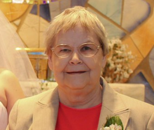Gale (Woods)  Robison Profile Photo