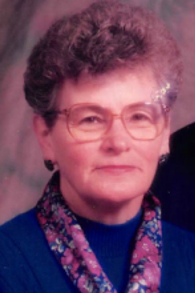 Doris R. (Dussault) Treamer