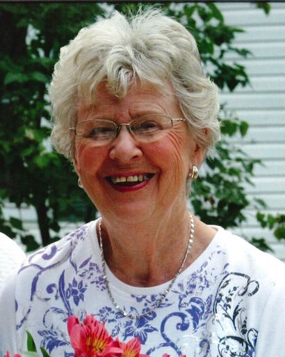 Constance Pearl Davidson's obituary image