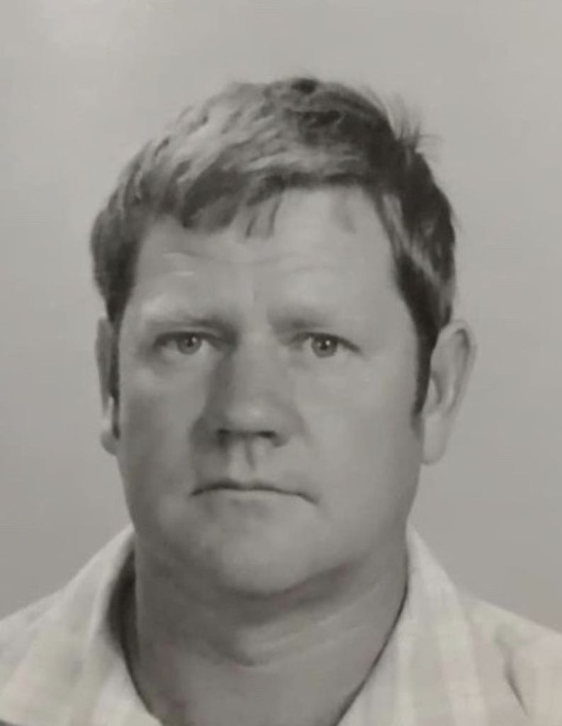 Theunis Niewoudt Van Der Merwe