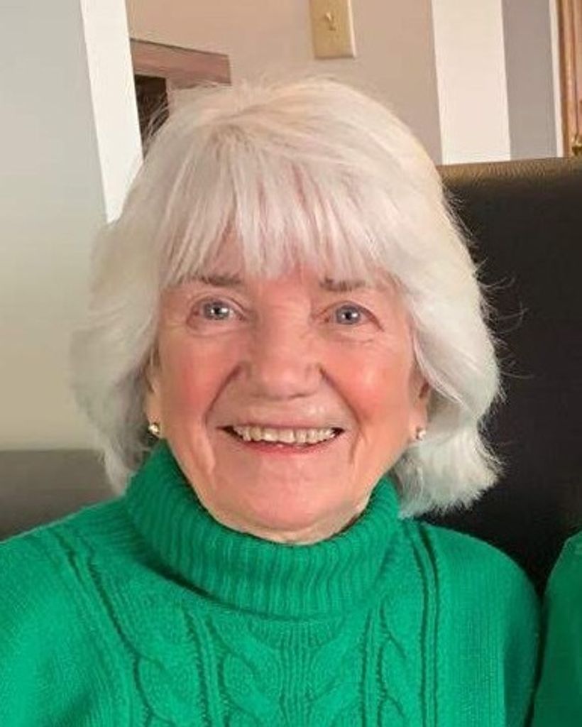 Maggie Lee Sumpter Profile Photo