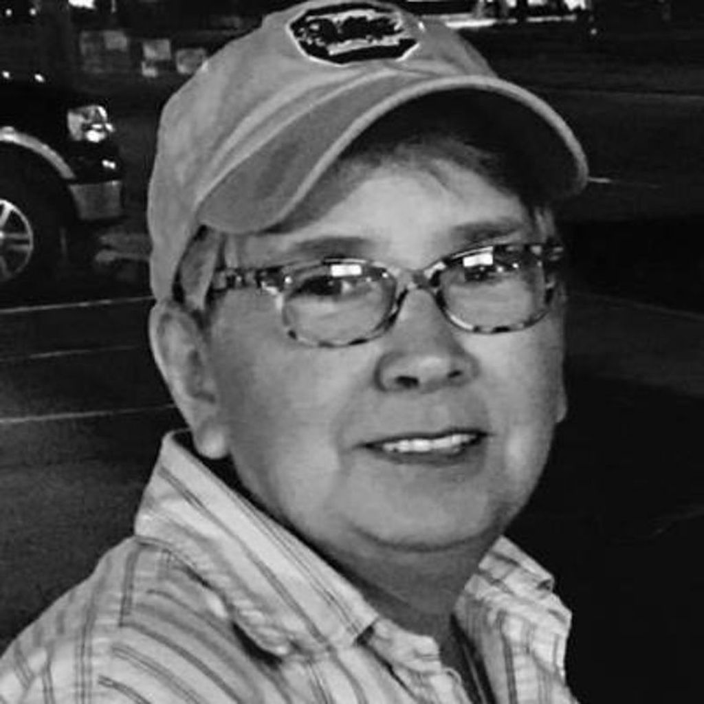 Mary Hines Profile Photo