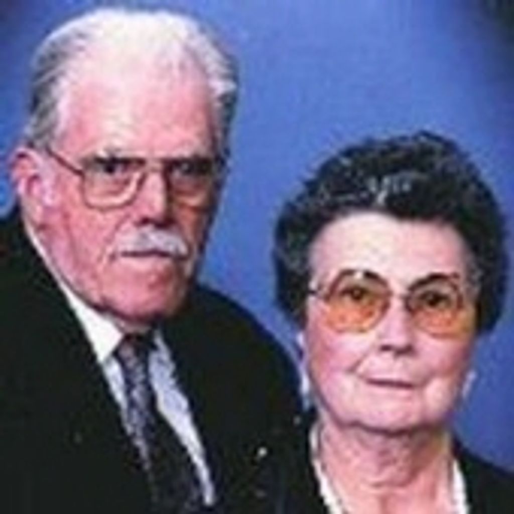 Dorothy M Gurney