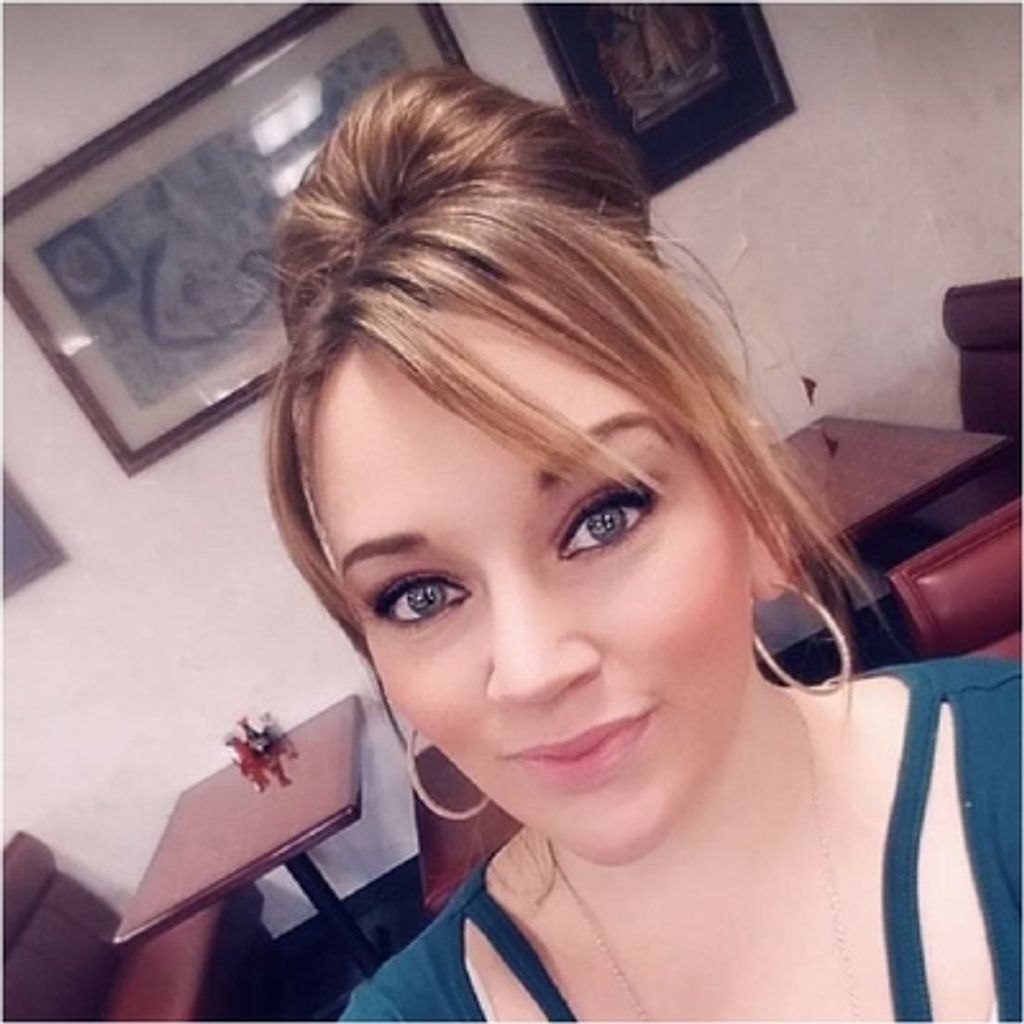 Ashley Marie Young Profile Photo