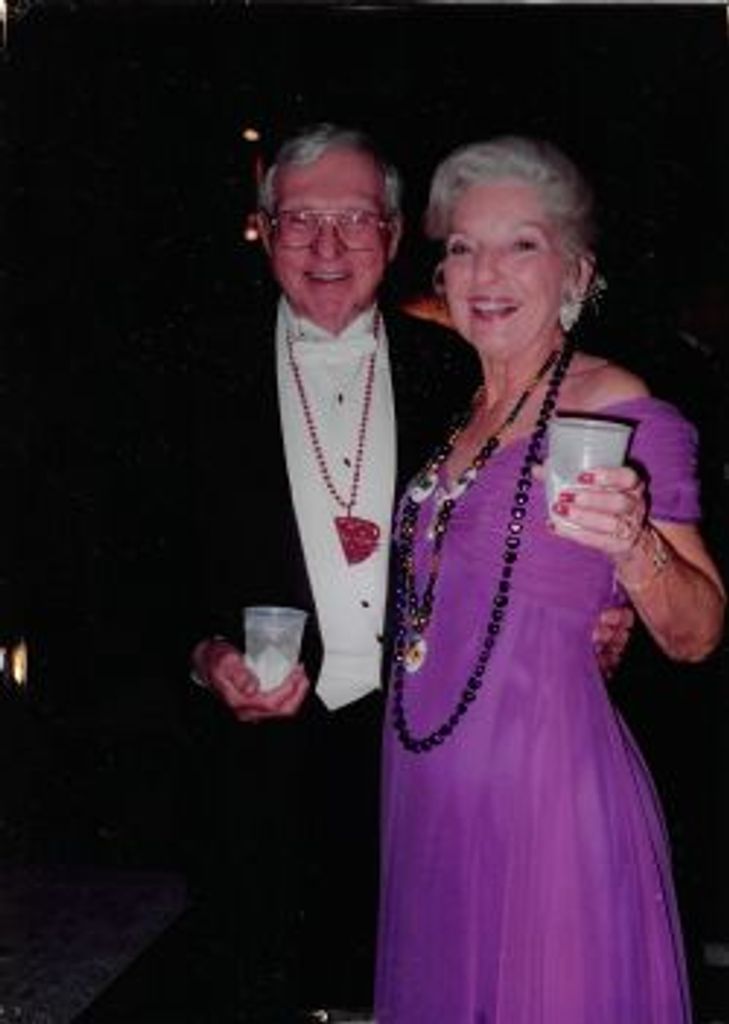 Mary Hobson Profile Photo