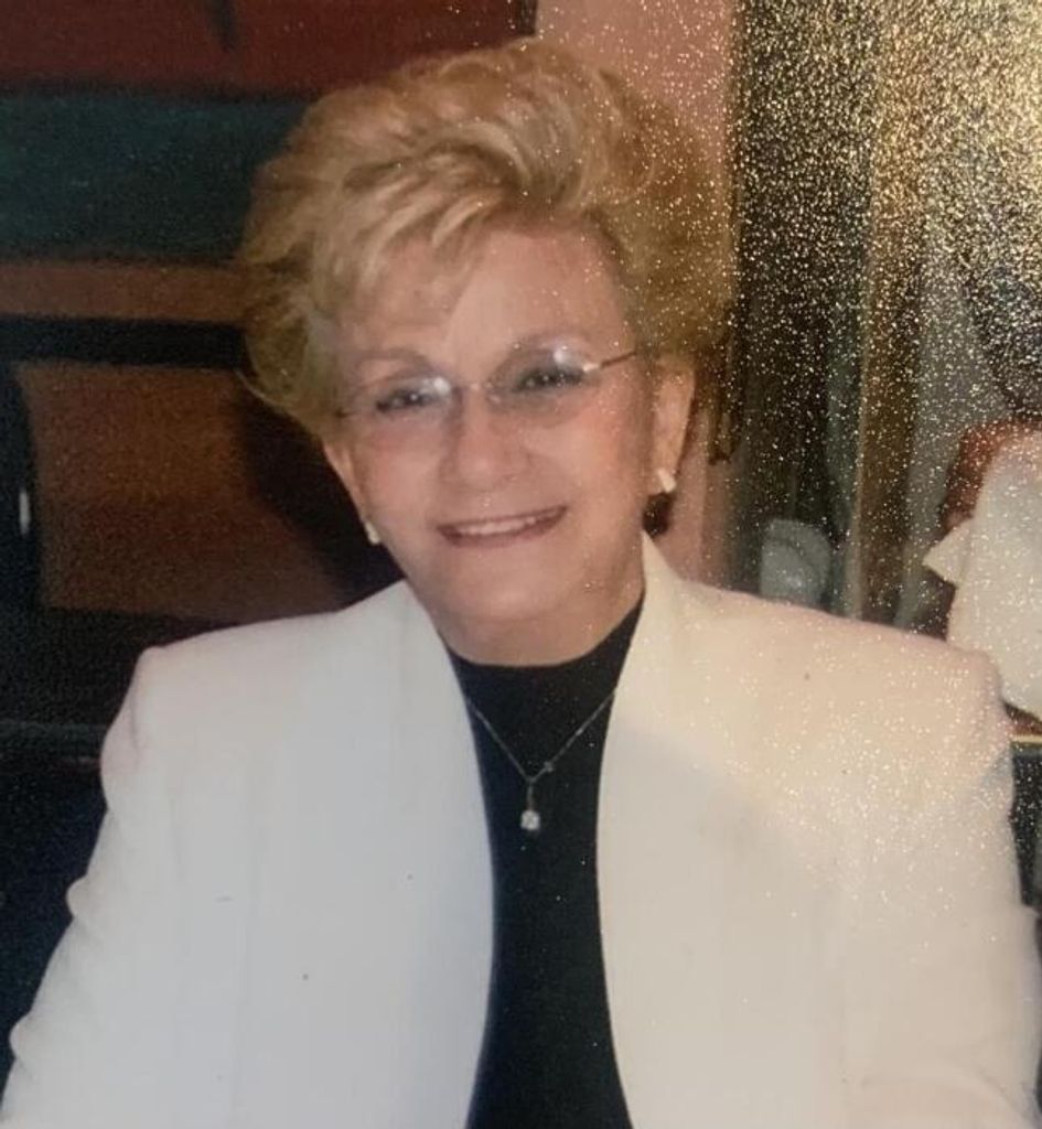 Vivian Amato Profile Photo