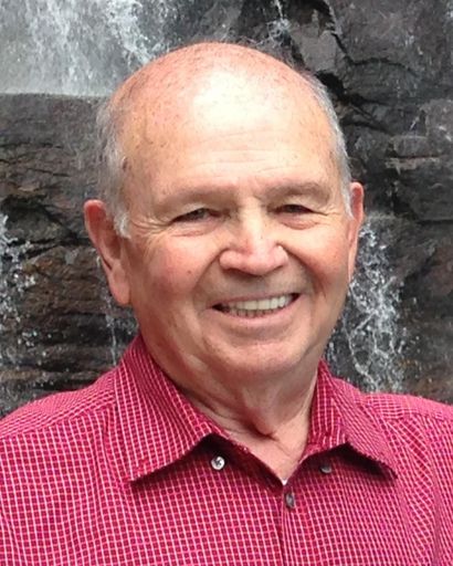 Fred Herring's obituary image