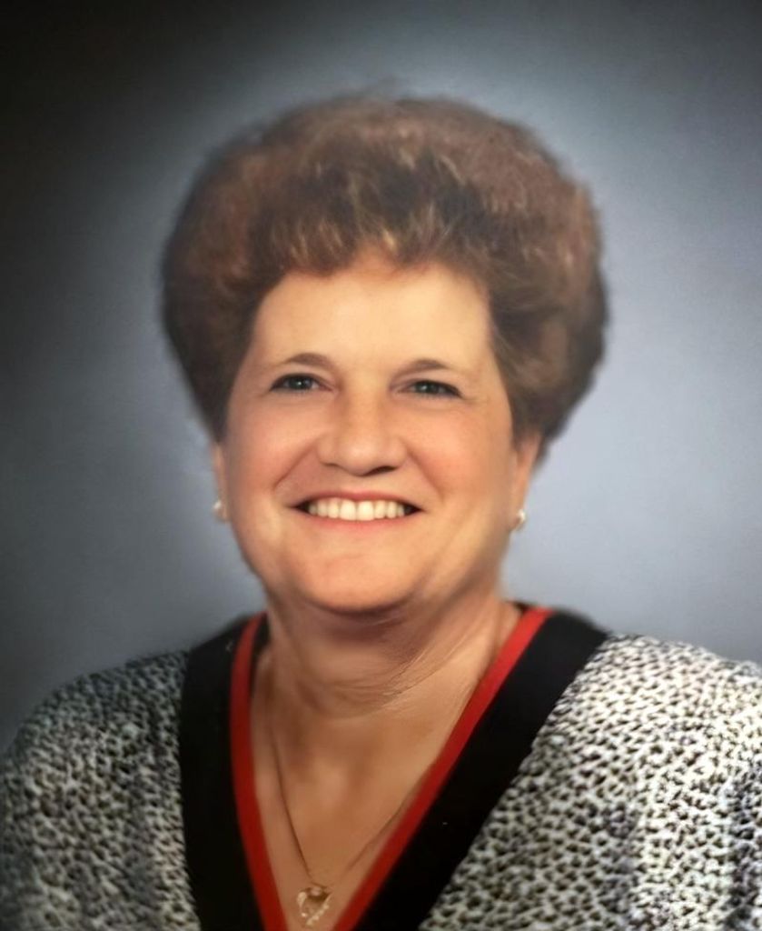 Julia Ranieri Profile Photo