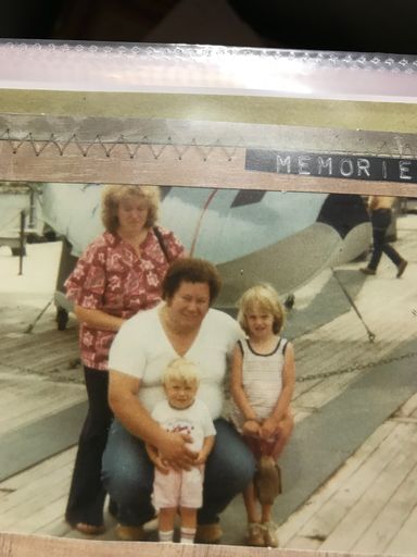 Patricia "Pat" Snodgrass photo gallery thumbnail 165 of 185