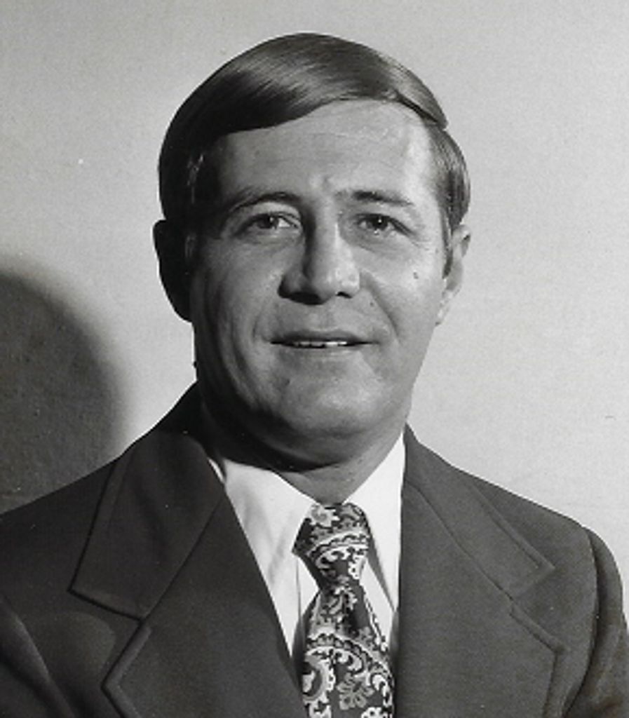 Doyle Dwight Hensley Profile Photo