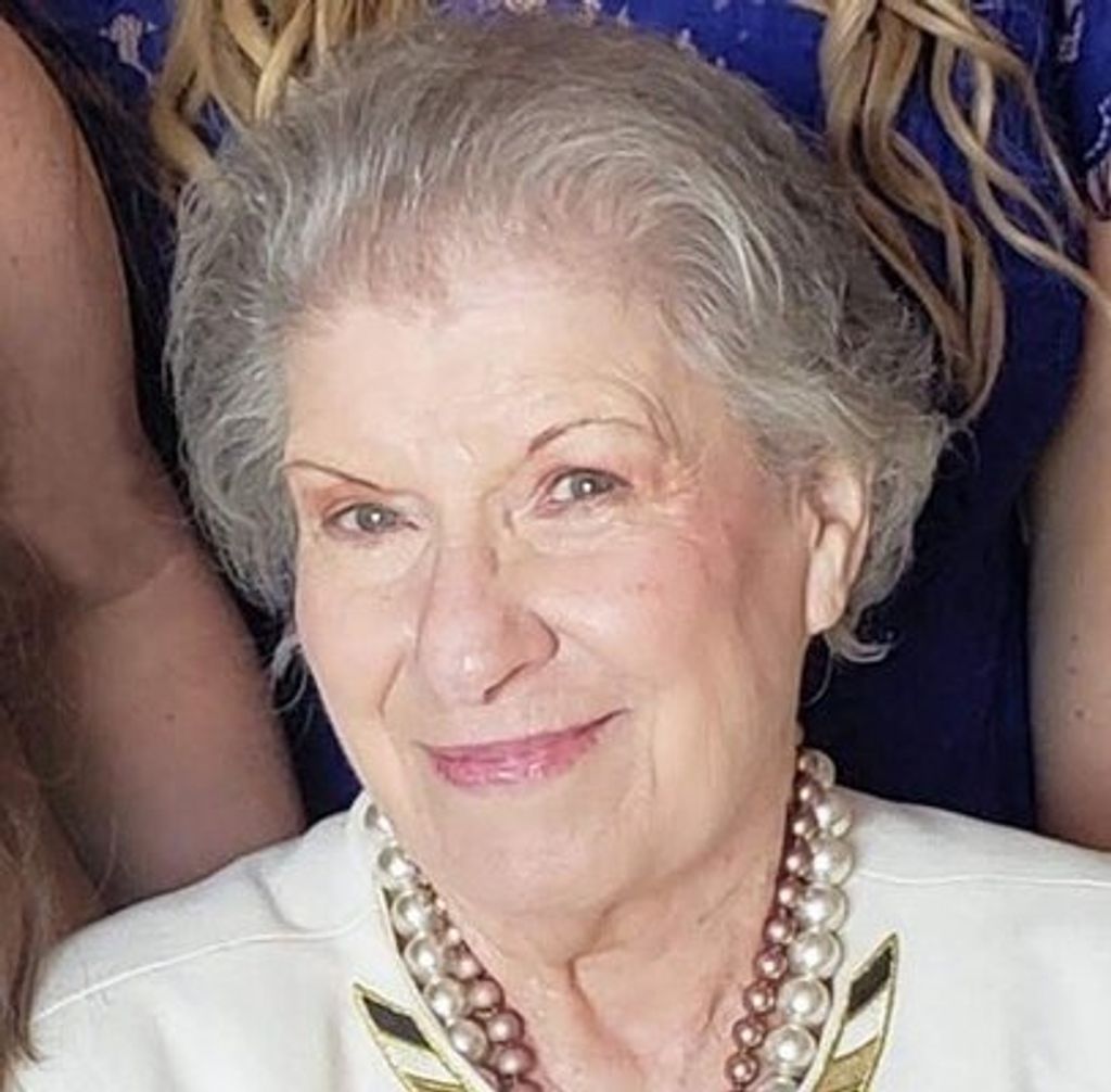 Carolyn Wilma Burch Profile Photo