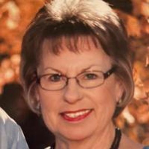 Nina Marie Muns Profile Photo