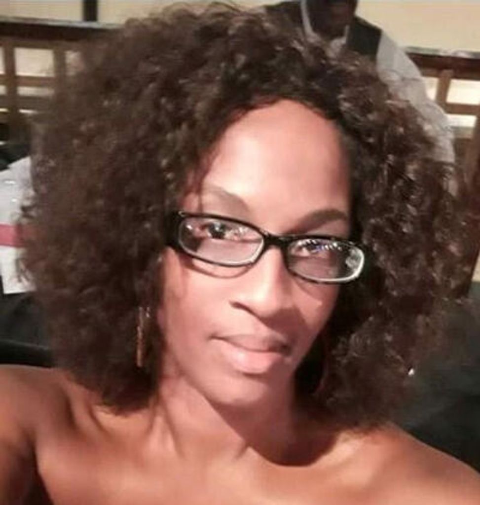 Sona Denise Taylor Profile Photo