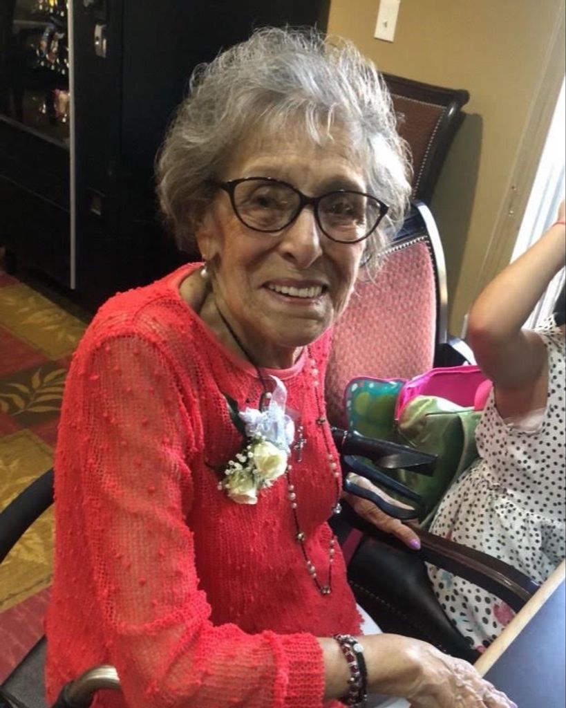 Dolores "Lola" Segura Profile Photo