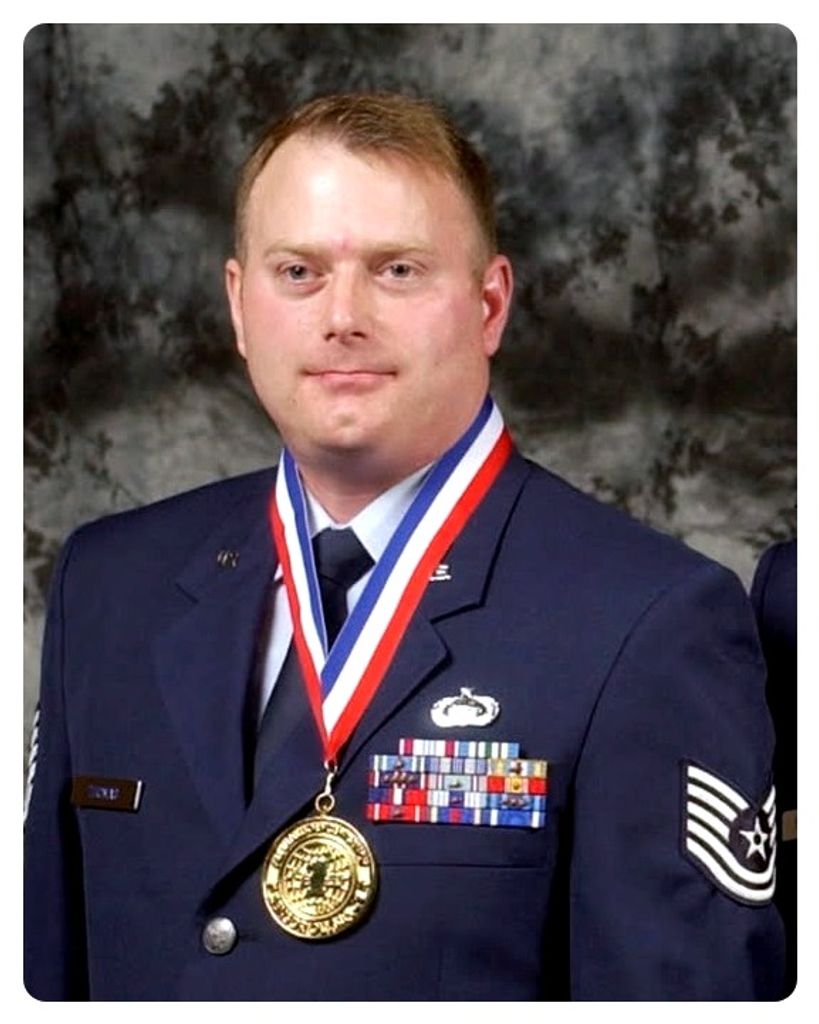 Thomas C. Thomas Profile Photo