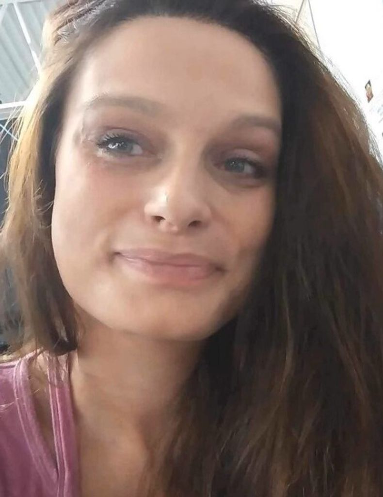 April Renee (Kearns)  Moss Profile Photo
