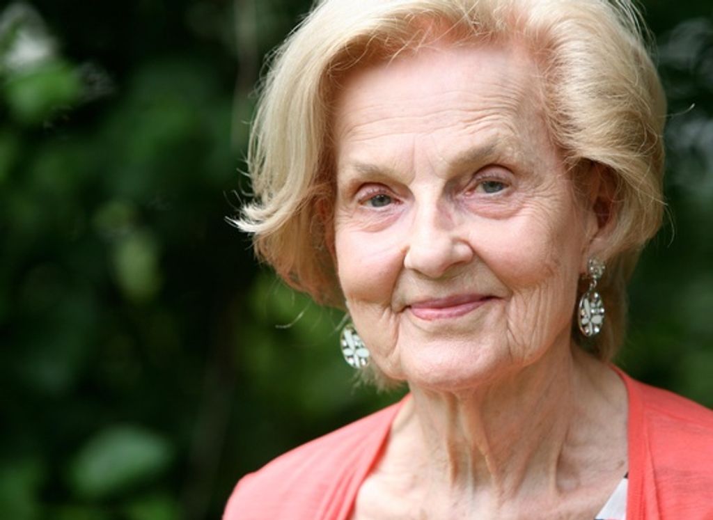 Lorraine Dorothy Eaton