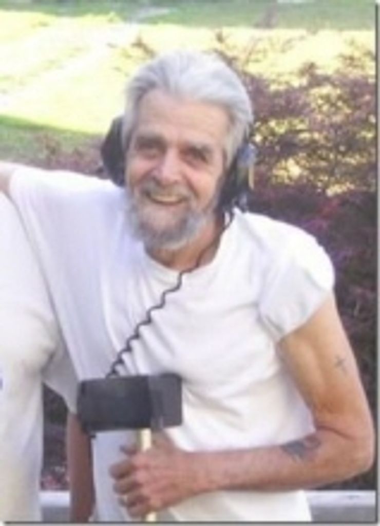 Gary L Windom