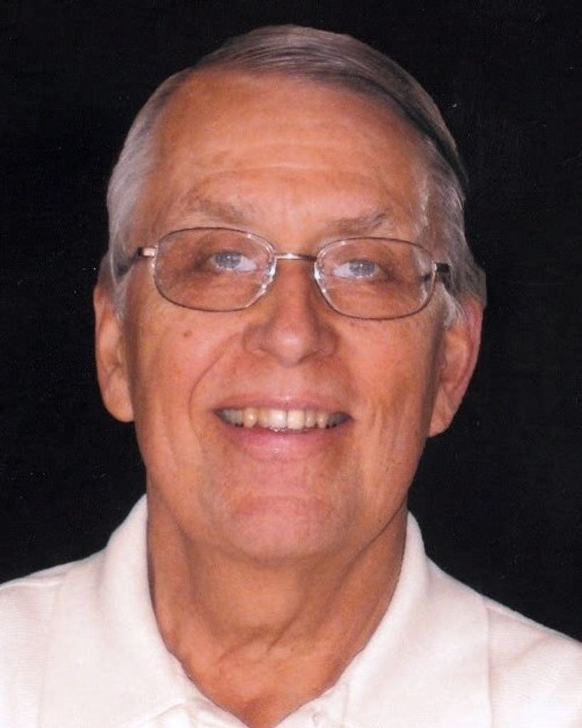 Leland Carl Peterson Profile Photo