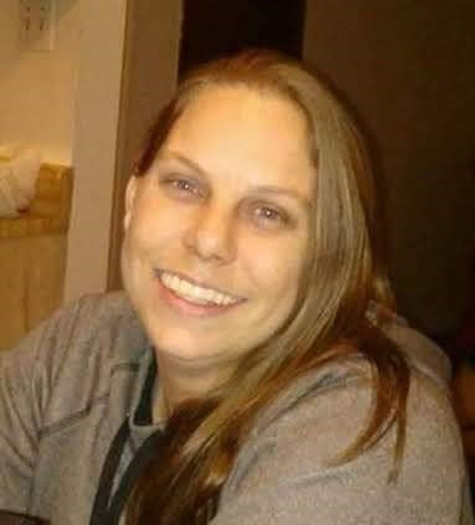 Leslee Hunter  Rose Profile Photo
