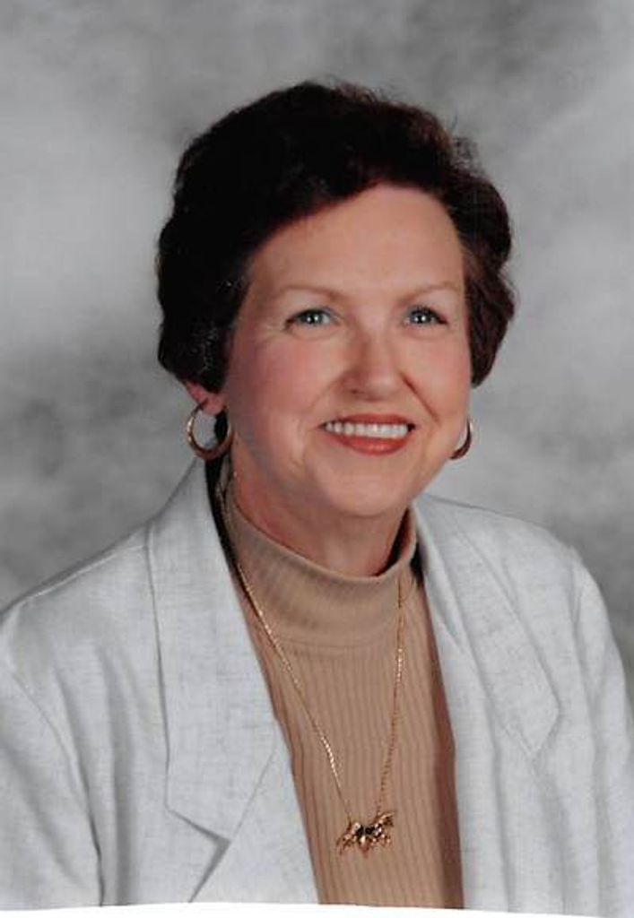 Linda Kennedy Garland Profile Photo