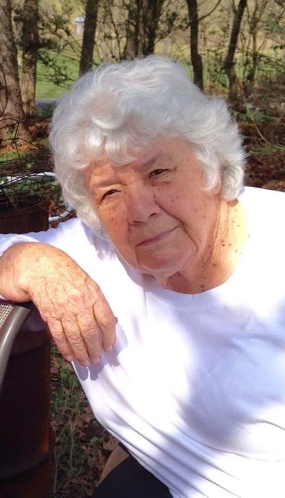 Laura Ann Roope Profile Photo