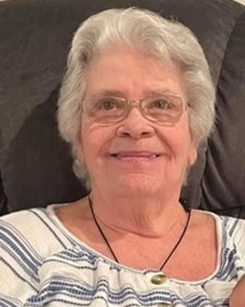 Emma Elizabeth Carden Profile Photo