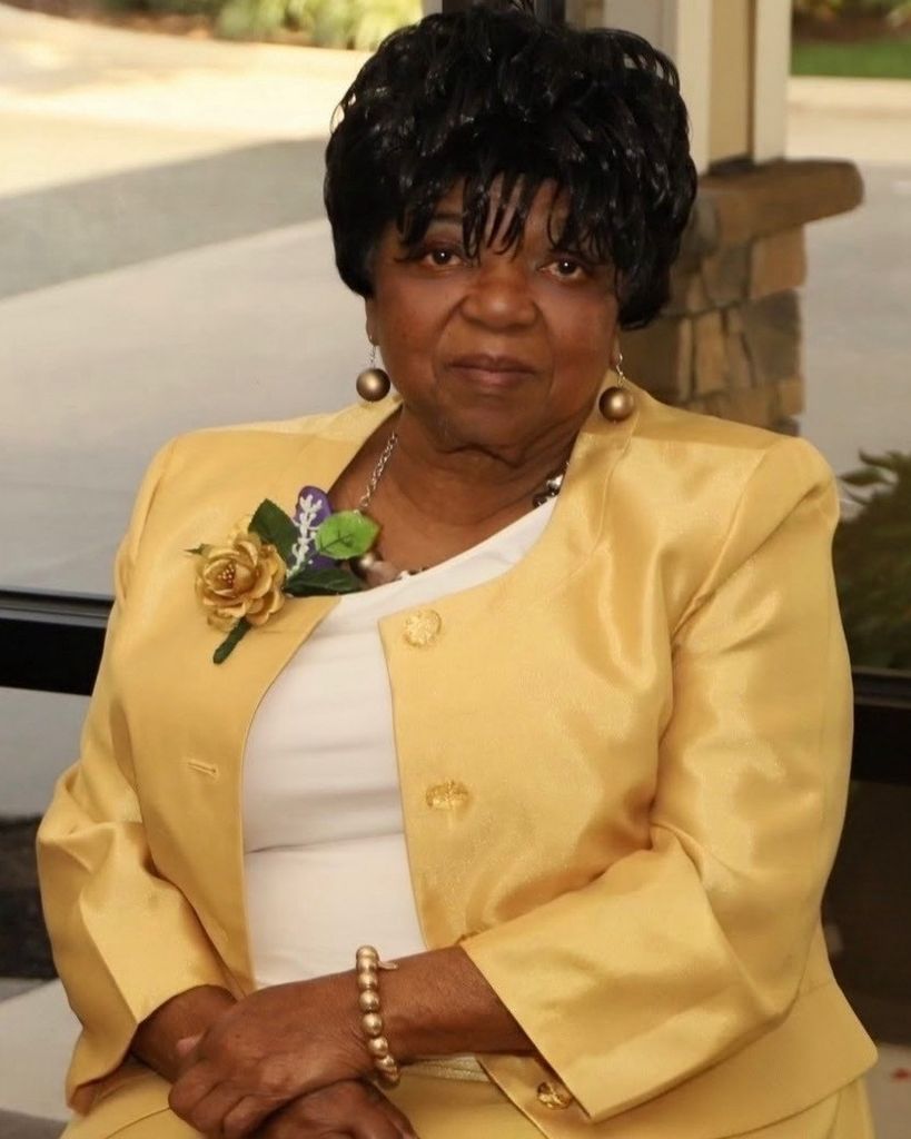 Yvonne Thomas