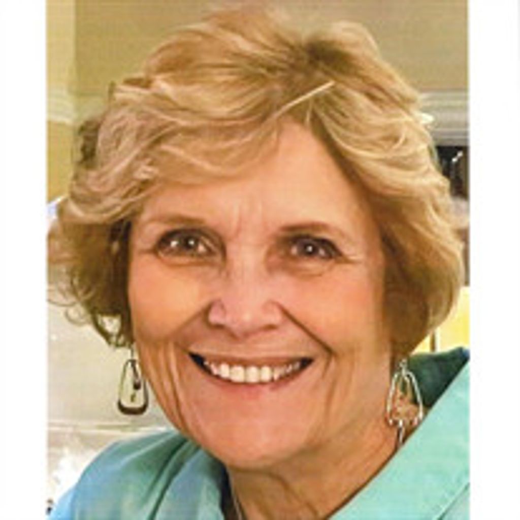 Helen Dee Bishop "Dee"
