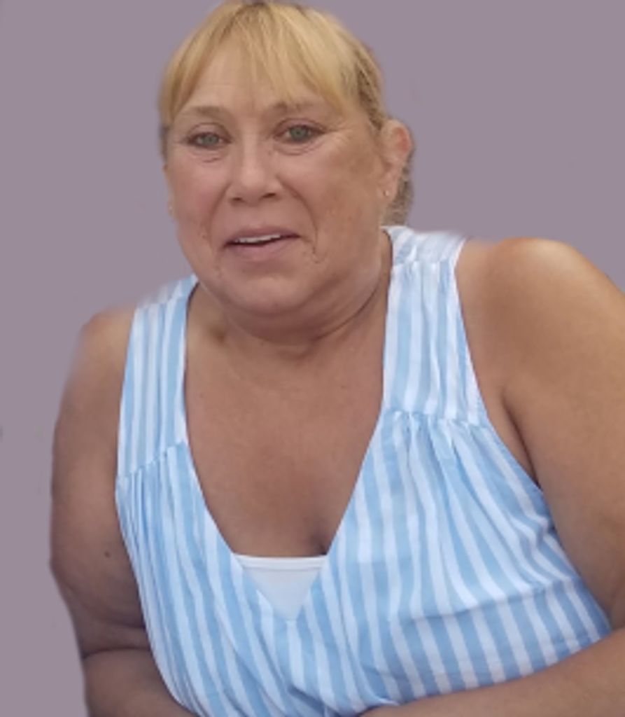 Pamala "Pam" Hoelle Profile Photo